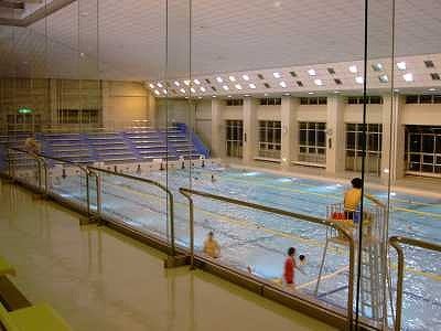 涼を求めてプールへgo 手軽に楽しめる穴場の公共プール リビング田園都市web