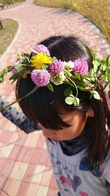 世界に一つだけのリースを作りに さあ公園へ出かけよう リビング横浜web