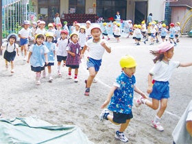 見学も随時受け付け】 12/16(火)から「わかくさプレスクール」募集スタート！「子供の国 若草幼稚園」 | リビング多摩Web