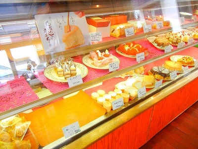 ランチとケーキバイキングで1800円 茨木のケーキ屋 春菓 リビング大阪web