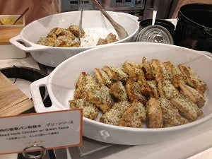 超人気フレンチシェフ監修 日本初のムースデリ カフェopen リビング東京web