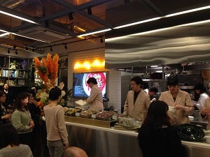 超人気フレンチシェフ監修 日本初のムースデリ カフェopen リビング東京web