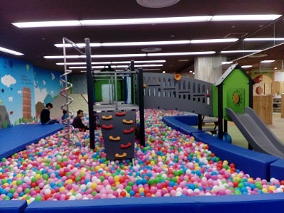 センター南 遊びながら英語が学べるプレイランド あんふぁにい リビング横浜web