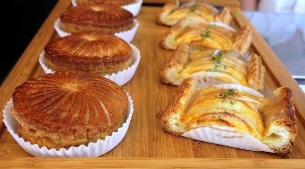 アトリエ 辻 東京 のパンは学生たちの汗と涙と笑顔の味わい リビング多摩web