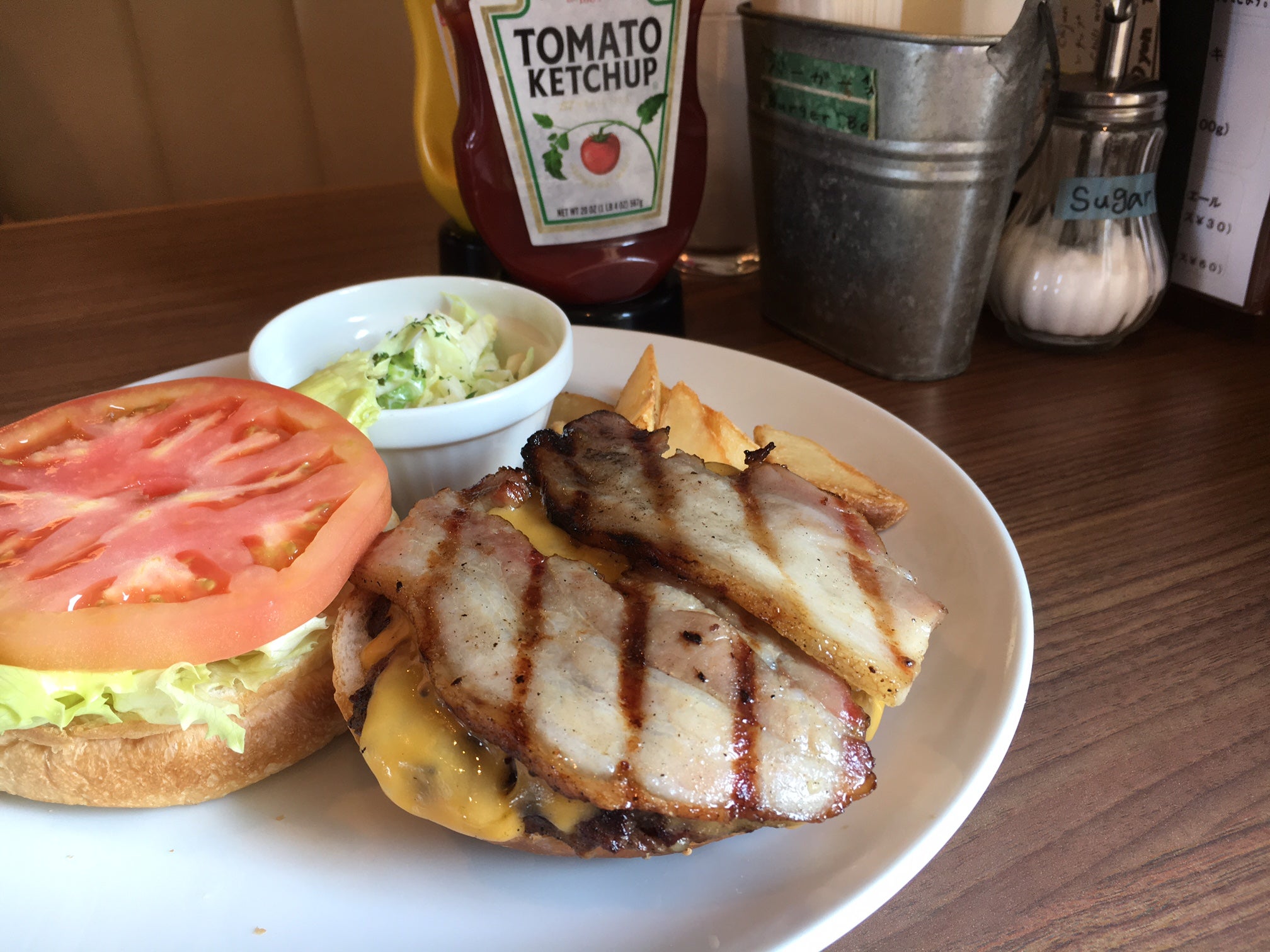 【長久手】アメリカンなお店で味わうハンバーガー「スキレットダイナー」 リビング名古屋