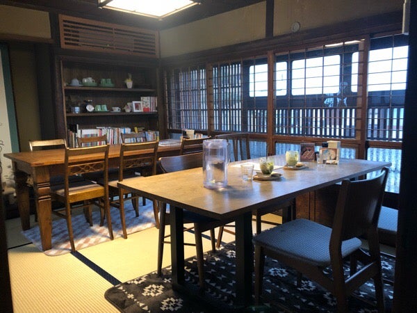 昭和レトロ机傷あり古民家カフェインテリア