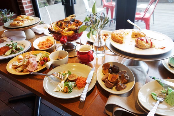 3周年記念 パイホリック が43種のパイを提供 おすすめメニューをレポート 特集 リビング横浜web