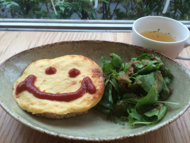 清澄白河 500冊以上の絵本も オーガニックカフェluluは木場公園隣 リビング東京web