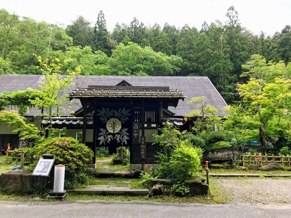 豊田の森に佇む別荘カフェ 春秋風亭 ちゅんちゅぷうてい 山の恵み料理と景色でココロ再生 リビング名古屋web