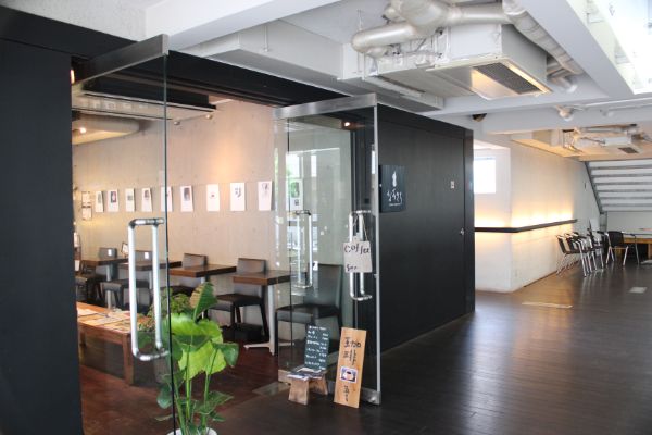 吉祥寺 テラス席でのんびりひと休み シアターカフェ 吉祥なおきち リビングむさしのweb