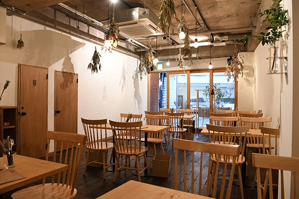 Feel フィール 柏 イタリアの家庭料理を楽しめるワイン食堂 居酒屋 リビングかしわweb