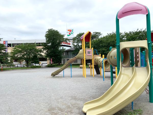 宇都宮 お買い物前後に子供がのびのびと遊べる 陽東桜が丘パイン公園 リビング栃木web