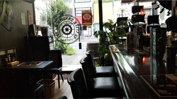 八事で発見 スタイリッシュなカフェで頂く シアトルコーヒー サンドウィッチ 居酒屋 リビング名古屋web