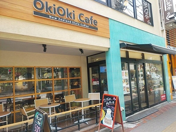 ひつじスイーツが映える「OkiOki Cafee（オキオキカフェ）」に新