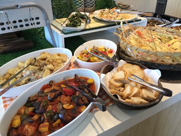 お洒落な空間で大満足 この秋行きたい ビュッフェ バイキング 食べ放題 松山市 リビングえひめweb