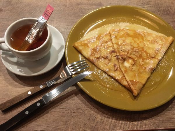 ガレットとクレープ = Galette et Crêpe : 専門店のレシピ帳… ガレットとクレープ 専門店のレシピ帳: クレピエが教える おいし