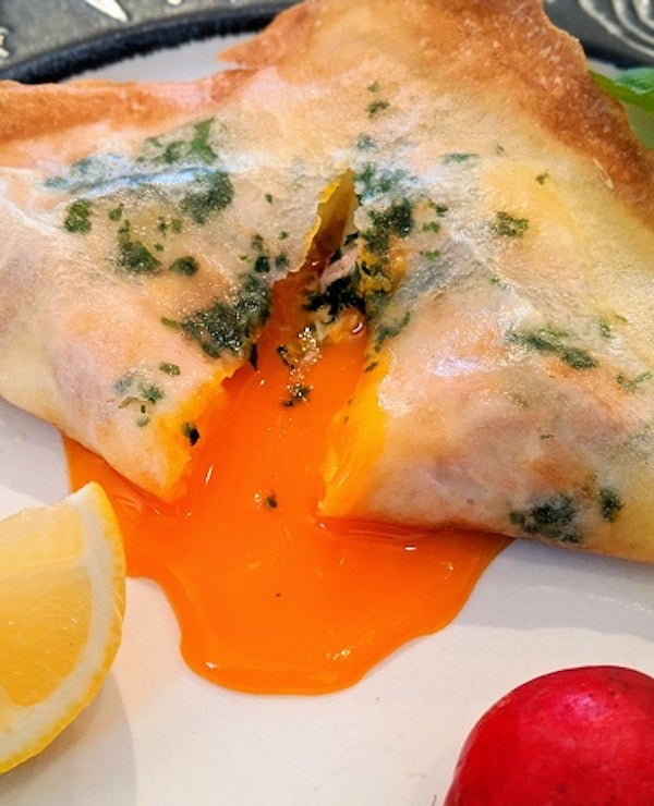 熱々でトロトロ チュニジアの餃子 ブリックを作ろう 有川奈名子のタナバタキッチン Shufu 1通信 リビングくらしナビ