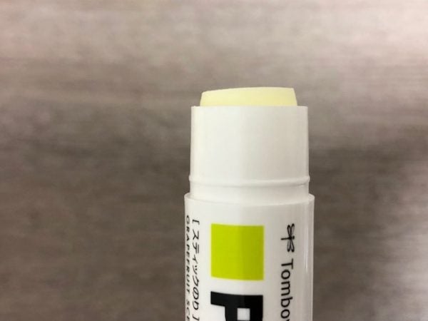 ダイソーで発見 パケ買いしたpitスティックのりが正解 リビングメイト 趣味 Enjoy 主婦ing リビングメイト リビングくらしナビ