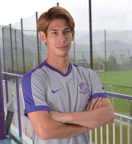 サンフレッチェ広島】勇気を与えるプレーを見せたい、と日々