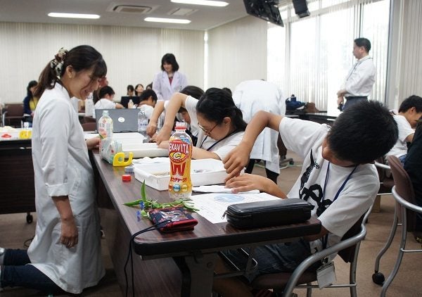 8 19 各回先着24組限定 大阪大学の夏休みオンラインサイエンスで自宅で科学実験しませんか リビング北摂web