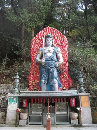 心が癒やされる… “BIG”な福岡の仏像・銅像5選｜特集 | リビング