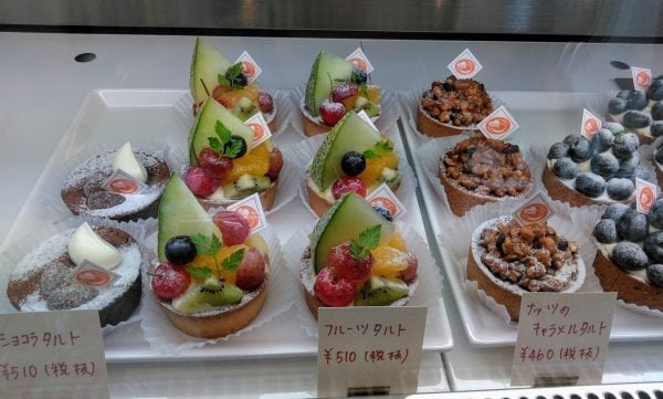 地域特派員発 気分が上がる華やか生ケーキ 神戸 阪神間の新店3選 リビング兵庫web