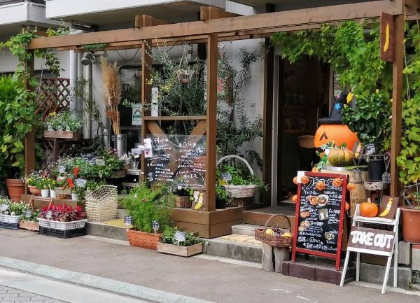 お花屋さんのカフェでティータイム フラワー カフェあっとほーむ 吉祥寺 リビングむさしのweb