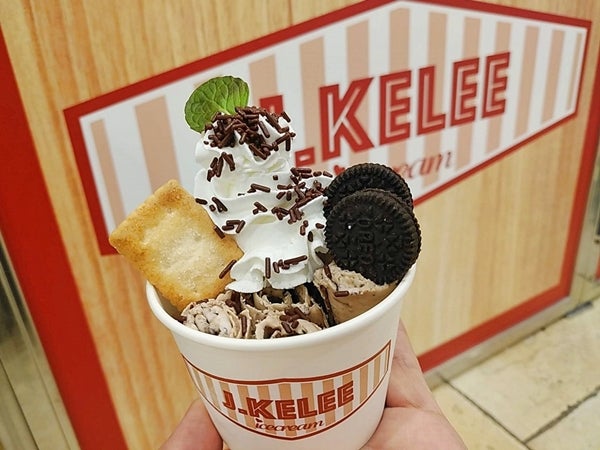 ロールアイス専門店が大宮に登場 ジョンケリーアイスクリーム 日本１号店オープン リビング埼玉web