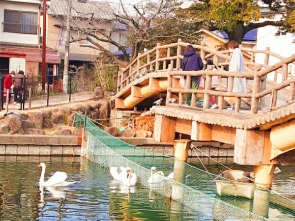欄間(草原の白鳥) 欄間(草原の白鳥)