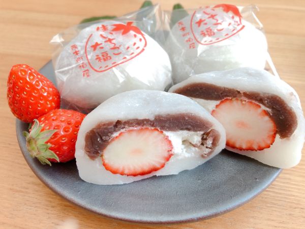 茂木町 季節限定 柏屋 生いちご大福はこしあん 生クリームの三重奏 リビング栃木web