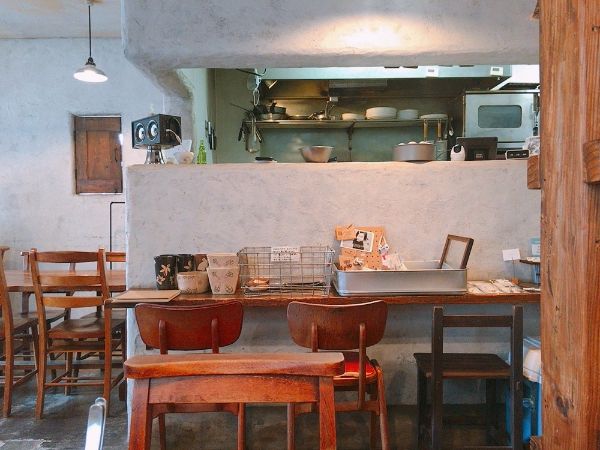 五日市駅前 アットホームなお洒落カフェ ファイブデイズマーケット リビング広島web