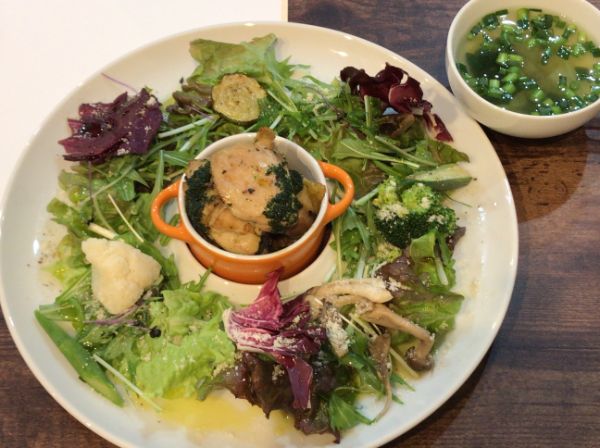 高槻の ローカーボキッチン然 Zen で低糖質ランチを食べてきた チキンもパスタも大満足 リビング北摂web
