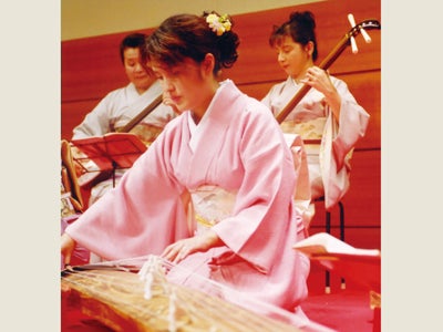 琴に親しむ～生田流筝曲 上級｜リビングカルチャー倶楽部 | リビング