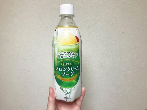 キャンドゥ カラフルドリンク スイーツポップ柄 メロンソーダ クリーム