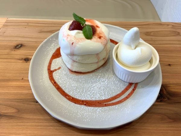 5月31日開店 映え ふわしゅわ パンケーキ Caferob東大阪店 リビング大阪web