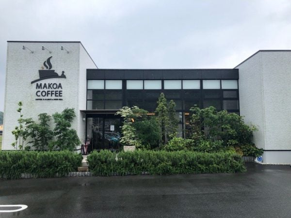 優雅な気分を味わえるおしゃれカフェ Makoa Coffee 岡山市北区 リビング岡山web