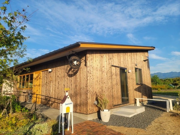 南高井町に引越ししたお洒落で美味しいパン屋さん Bakery Aoitori リビングえひめweb