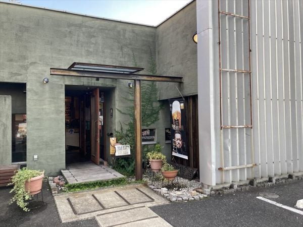 久々の乾杯はお洒落な日本酒で 大阪狭山のダイニングカフェバー ドリーム ハート 居酒屋 リビング大阪web