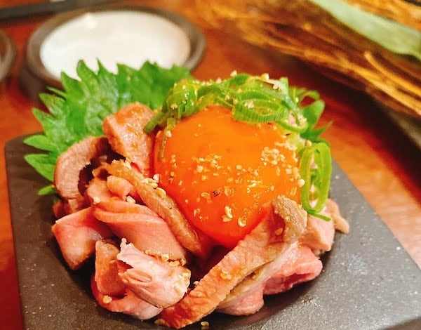 鍋料理も一品料理も絶品！アットホームな居酒屋「肉しゃぶ処 充電家~judenchi~」（豊中）