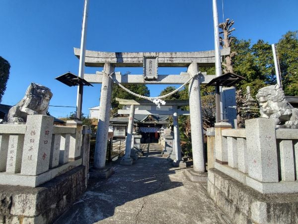 真岡市】今年こそ金運アップ！！ 銭洗いの瀧 「白蛇辨財天