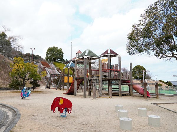 今治 今治市を一望 朝倉緑のふるさと公園 リビングえひめweb