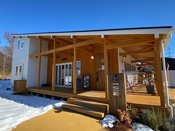 豆乳ソフト半額DAYあり！大豆カフェ「mamemaru＋（まめまるプラス