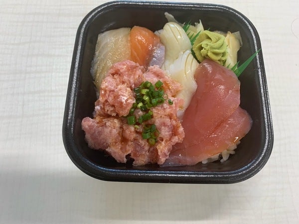 丼マルシェ で魚介類を満喫 リビングふくしまweb