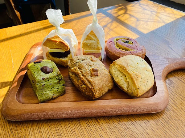 真駒内にコールドフルーツソフトとスコーンのお店「カラフルクリーム