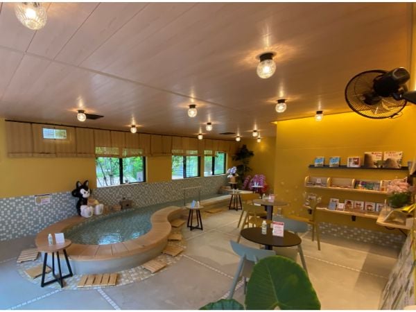新規オープン 道後温泉本館西 足湯カフェ坊っちゃん リビングえひめweb