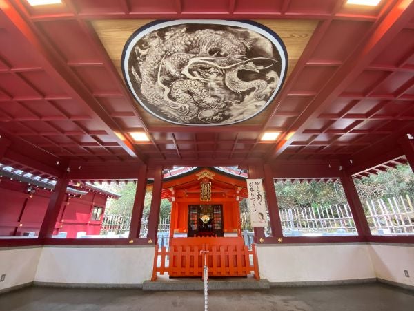 箱根 九頭龍神社で龍神写真！？見れば縁結び、金運、開運ご利益のお福分け | リビングメイト - おでかけ | 愉しい生活のおとも | リビングメイト  | リビングWeb