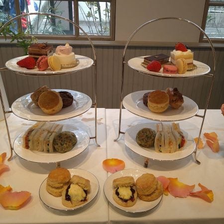 丸の内ロンドンバスクルージングで出会ったお取り寄せ可能 奇跡の食感スコーン リビング東京web