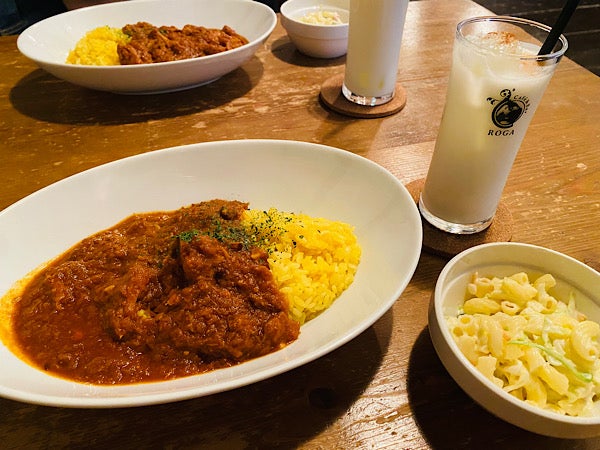 札幌駅 築1年 明治モダンな石蔵カフェ ロガ 自慢の無水カレー 居酒屋 リビング札幌web