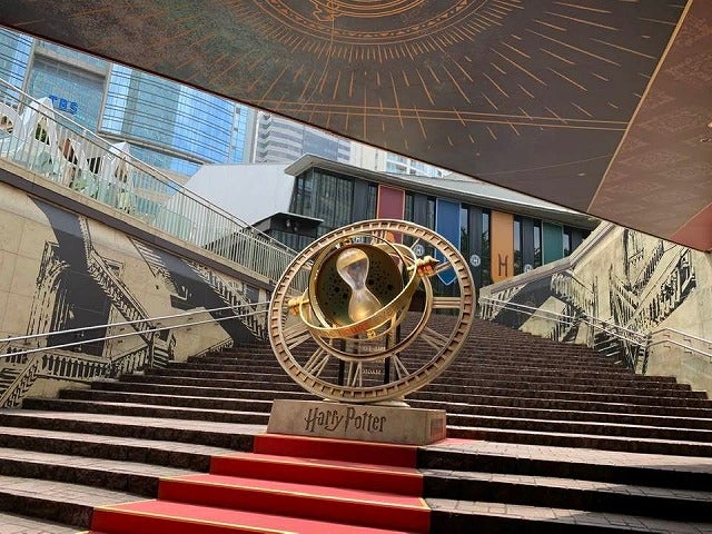 東京赤坂が ハリーポッター の世界に フォトスポット多数で楽しめちゃう リビングメイト おでかけ 楽しさ 探して三千里 リビングメイト リビングくらしナビ