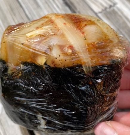 中央区】ちくわパンで有名なパン屋さんのおにぎり!!「てづくりおむすび